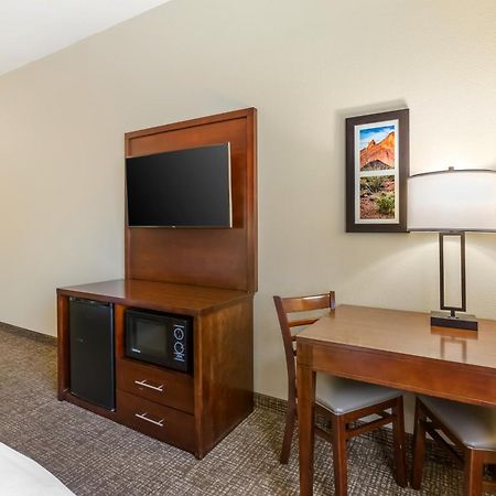 Comfort Inn And Suites Yuma I-8 Exteriör bild