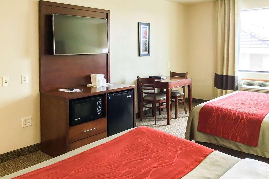 Comfort Inn And Suites Yuma I-8 Rum bild