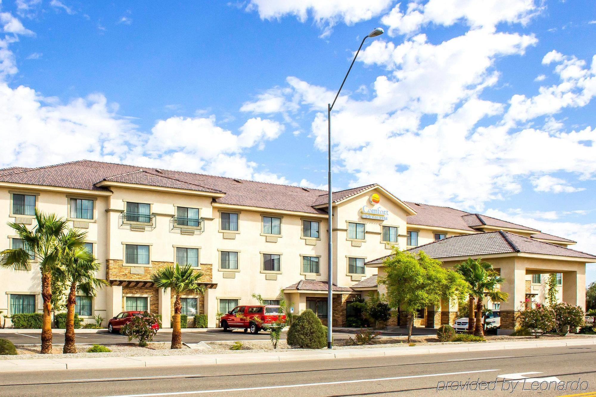 Comfort Inn And Suites Yuma I-8 Exteriör bild